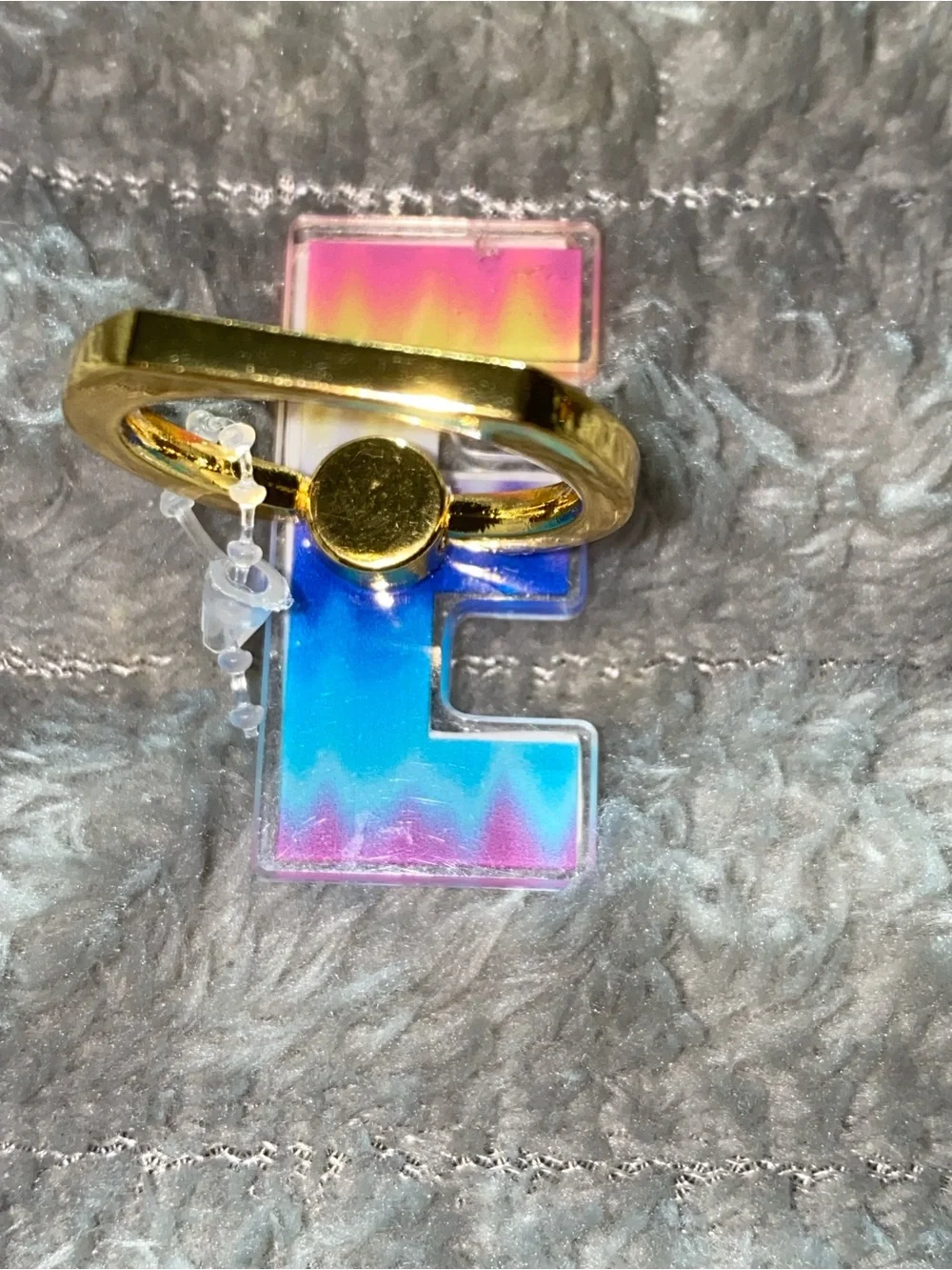 1-Popsocket Multicolor Acrylic Letter (E)